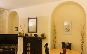 22A Cosy Double Bed Town Centre